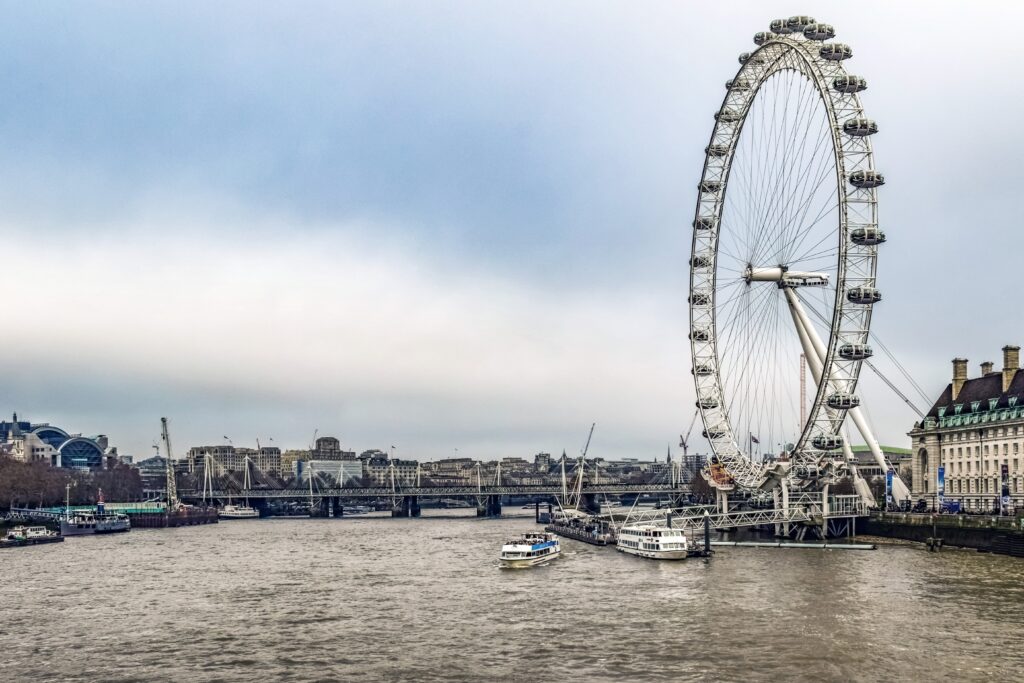 The London Eye and River Thames skyline representing the United Kingdom as a popular study abroad destination.