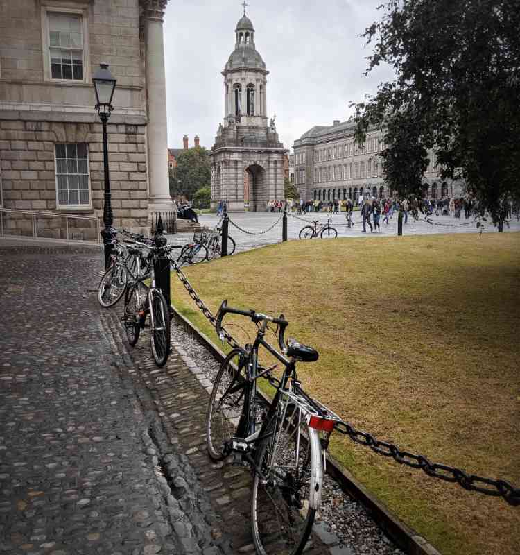 How to Start Studying Abroad guide for international students