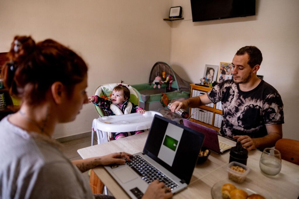 Can Student Take Family Abroad