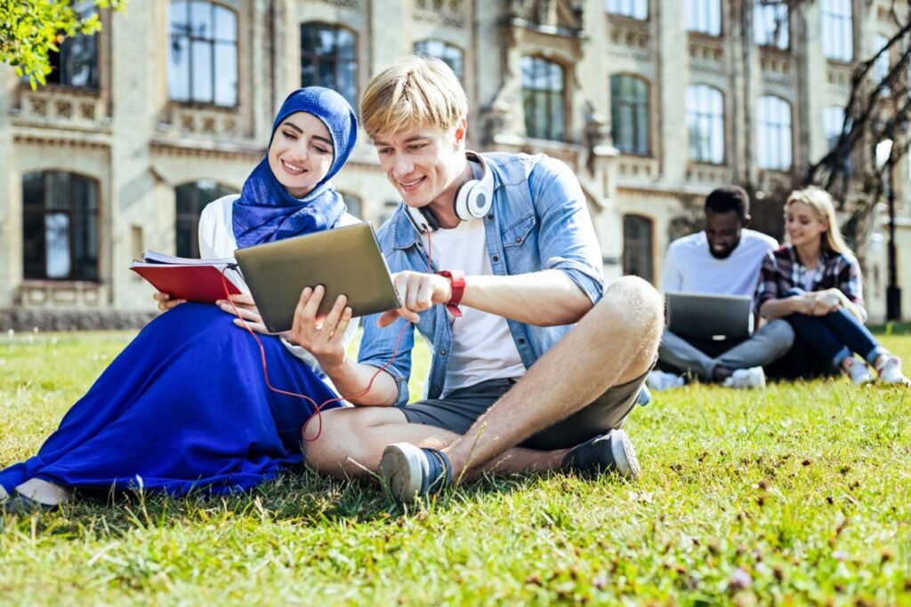 Smart planning strategy to avoid study abroad mistakes for students on university campus