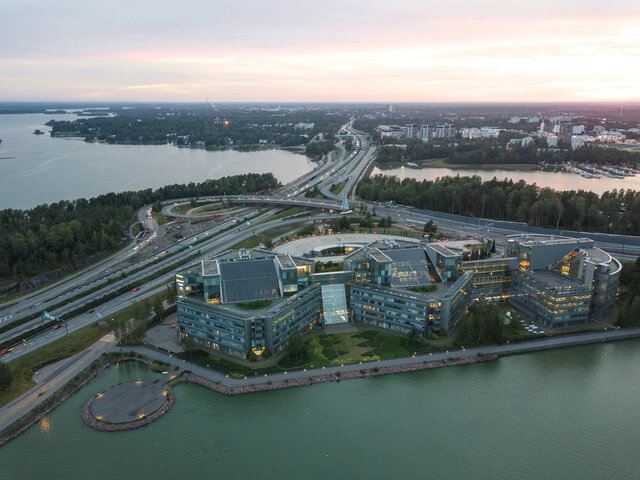 Study in Finland modern university campus in the Helsinki region with beautiful coastal views and world-class educational infrastructure.